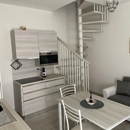 Ca' Eli_sa Apartament *